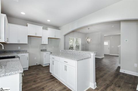 400 Grant St, Easley, SC 29640 photo 2