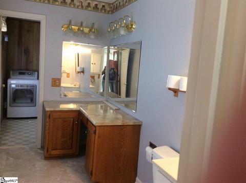 540 Old Pendleton Rd, Easley, SC 29642 photo 9