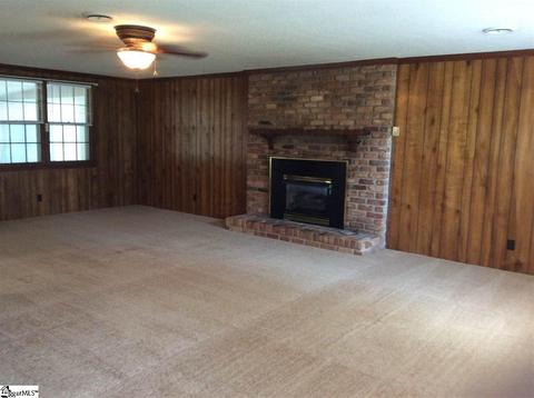 540 Old Pendleton Rd, Easley, SC 29642 photo 4