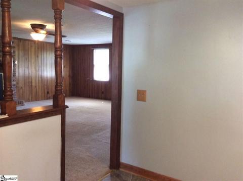 540 Old Pendleton Rd, Easley, SC 29642 photo 6