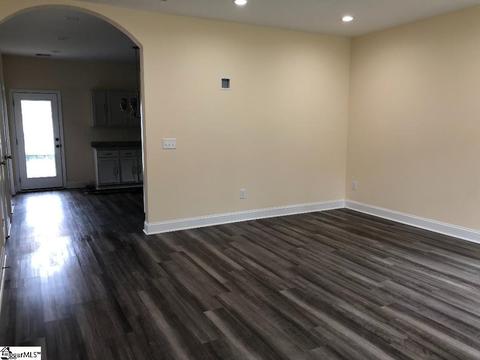 404 4th St, Greer, SC 29651 photo 7