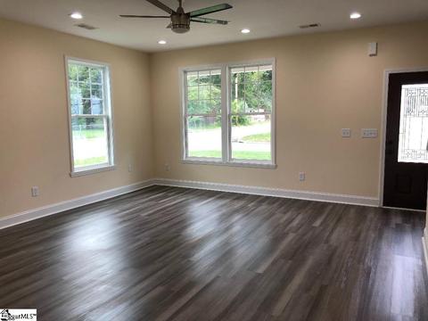 404 4th St, Greer, SC 29651 photo 9