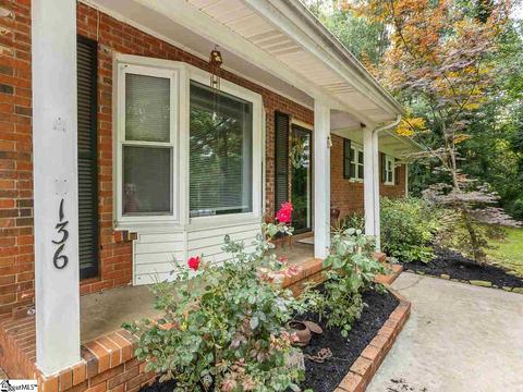 136 Oakvale Dr, Easley, SC 29640 photo 4