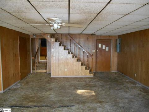 388 Relax St, Waterloo, SC 29384 photo 9
