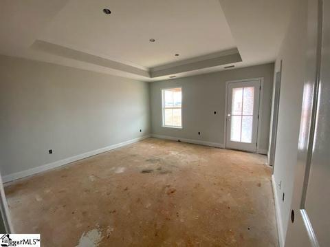204 Townsend Ave, Greer, SC 29651 photo 4