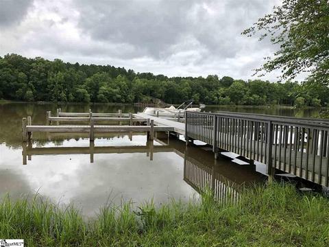 315 Terrapin Point Rd, Hodges, SC 29653 photo 3