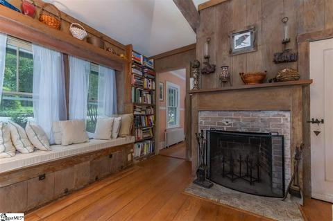 115 Melrose Cir, Tryon, NC 28782 photo 13