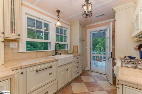 115 Melrose Cir, Tryon, NC 28782 photo 7