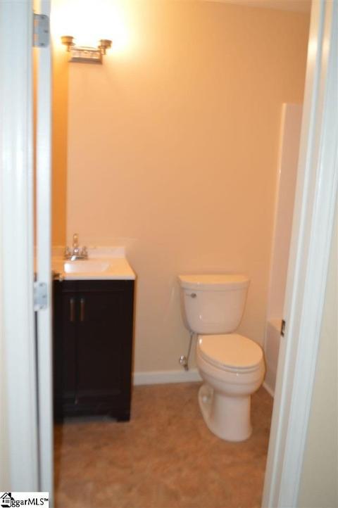 203 Sheffield Rd, Greer, SC 29651 photo 23