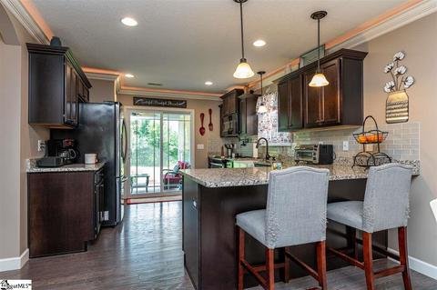 560 Thomas Edwards Ln, Greer, SC 29651 photo 8