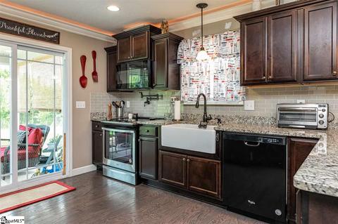 560 Thomas Edwards Ln, Greer, SC 29651 photo 9