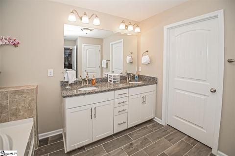 302 Wildflower Rd, Easley, SC 29642 photo 32