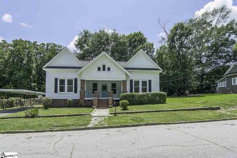 402 E Ferguson St, Clinton, SC 29325 photo 1
