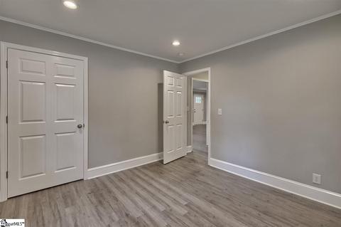 705 S B St, Easley, SC 29640 photo 28