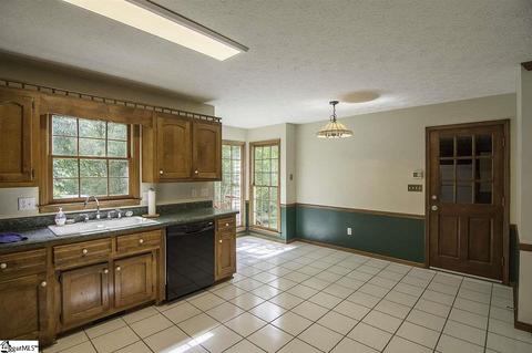 108 Syracuse Rd, Easley, SC 29642 photo 11