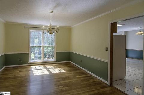 108 Syracuse Rd, Easley, SC 29642 photo 8