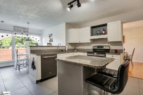 2 Glen Willow Ct, Greer, SC 29650 photo 13