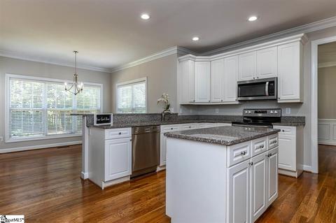 7 E Spindletree Way, Greer, SC 29650 photo 8