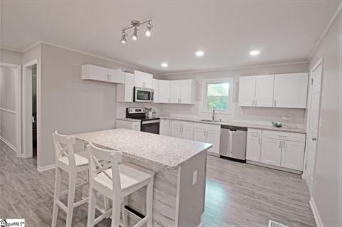 13 Sunset Ct, Williamston, SC 29697 photo 8