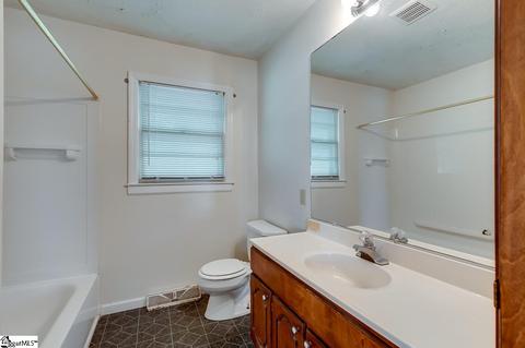 300 Heyward Ave, Honea Path, SC 29654 photo 21