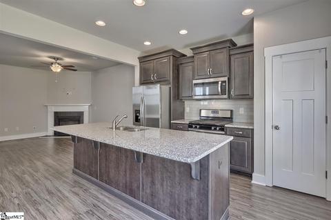 357 Hague Dr, Duncan, SC 29334 photo 5