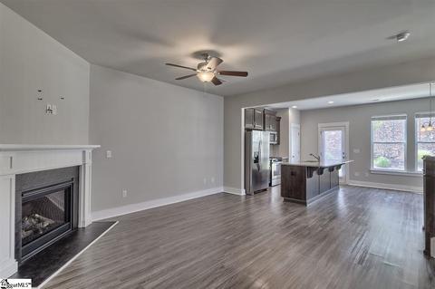 357 Hague Dr, Duncan, SC 29334 photo 3
