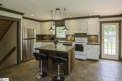 303 Clay St, Easley, SC 29642 photo 11