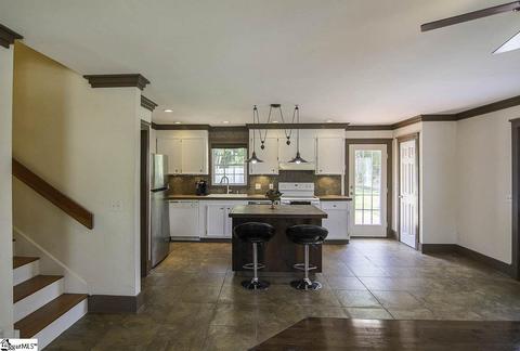 303 Clay St, Easley, SC 29642 photo 13