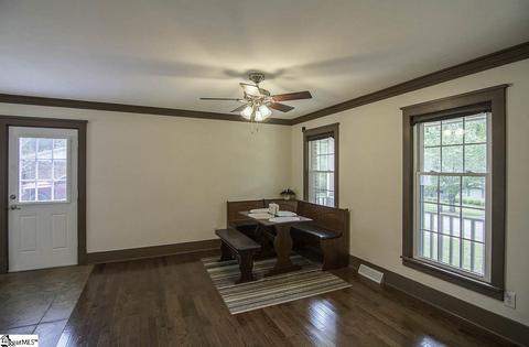 303 Clay St, Easley, SC 29642 photo 9