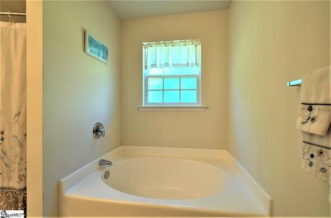 7 Tale Ct, Greer, SC 29650 photo 23