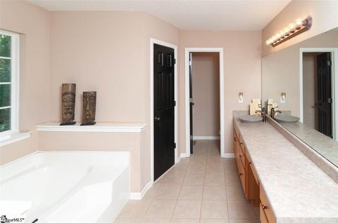 320 Katie Ln, Easley, SC 29640 photo 20