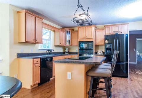 320 Katie Ln, Easley, SC 29640 photo 5