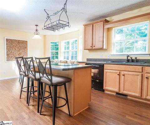 320 Katie Ln, Easley, SC 29640 photo 6