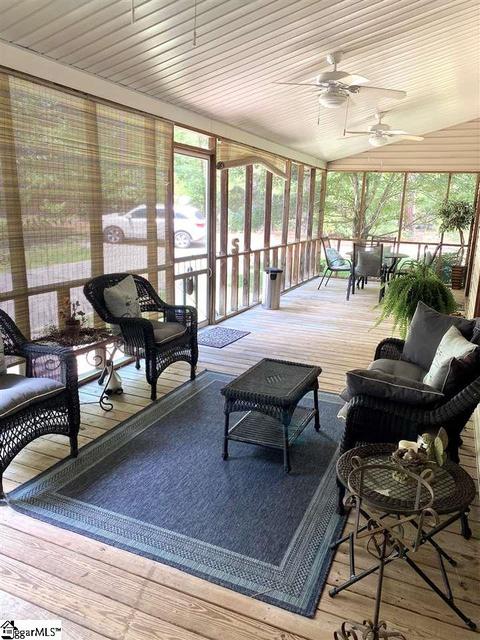 306 Shadowmere Dr, Pelzer, SC 29669 photo 6