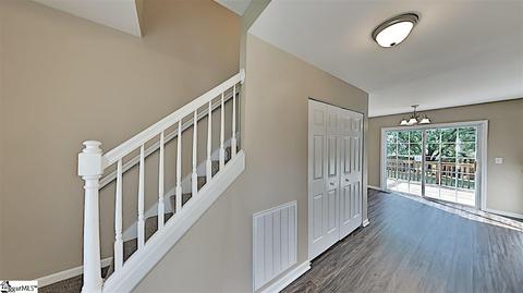 108 Steepleview Ct, Greer, SC 29651 photo 2