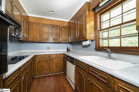 305 Pinehurst Dr, Mauldin, SC 29662 photo 6