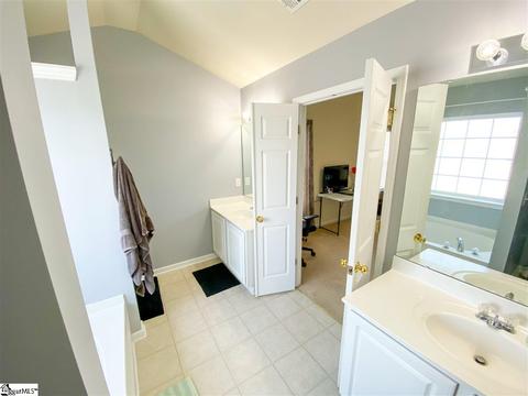 401 Chartwell Dr, Greer, SC 29650 photo 17