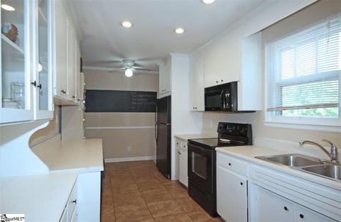 324 Pine St, Greer, SC 29650 photo 6