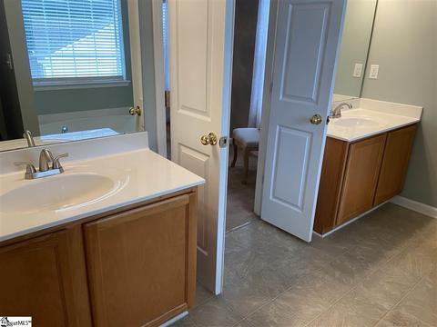 500 Chartwell Dr, Greer, SC 29650 photo 14