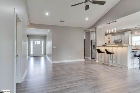 227 Cornelson Dr, Greer, SC 29651 photo 5