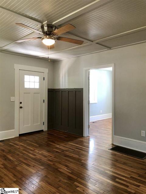121 Ryan St, Easley, SC 29640 photo 4