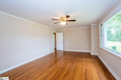 111 Post Oak Rd, Duncan, SC 29334 photo 9