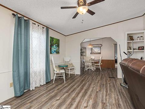 2787 E Phillips Rd, Greer, SC 29650 photo 6