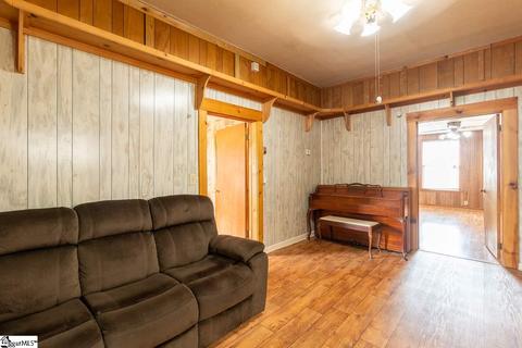 6 22nd St, Greer, SC 29651 photo 9