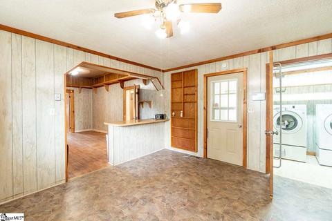 6 22nd St, Greer, SC 29651 photo 4