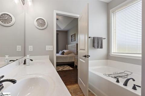 676 Chartwell Dr, Greer, SC 29650 photo 21