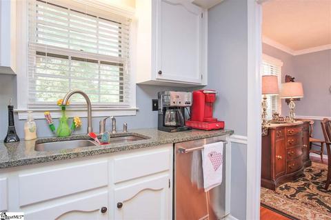 105 Firethorne Dr, Greer, SC 29650 photo 12