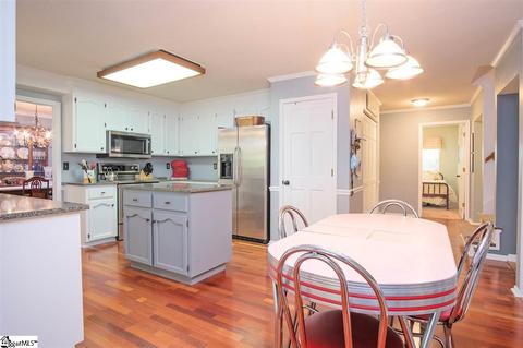 105 Firethorne Dr, Greer, SC 29650 photo 14