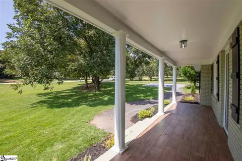 406 Pace Valley Rd, Easley, SC 29640 photo 4