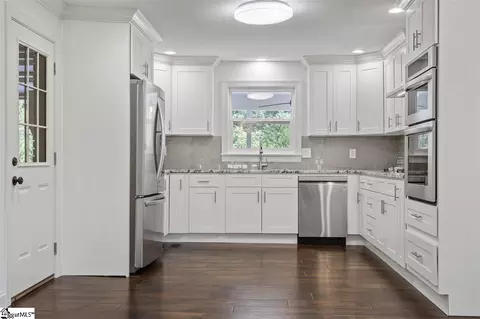 406 Pace Valley Rd, Easley, SC 29640 photo 9
